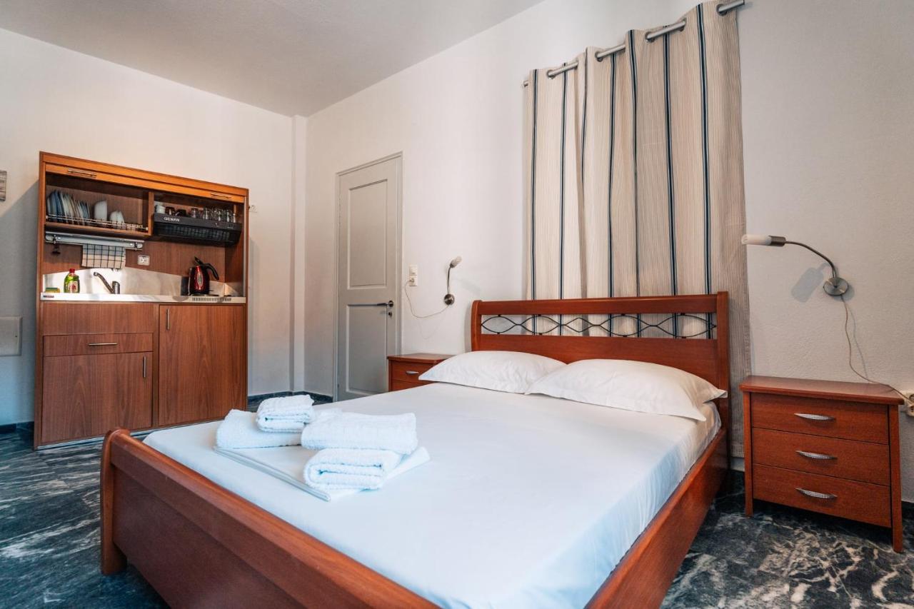 Meropi Rooms Kamares  Exterior foto