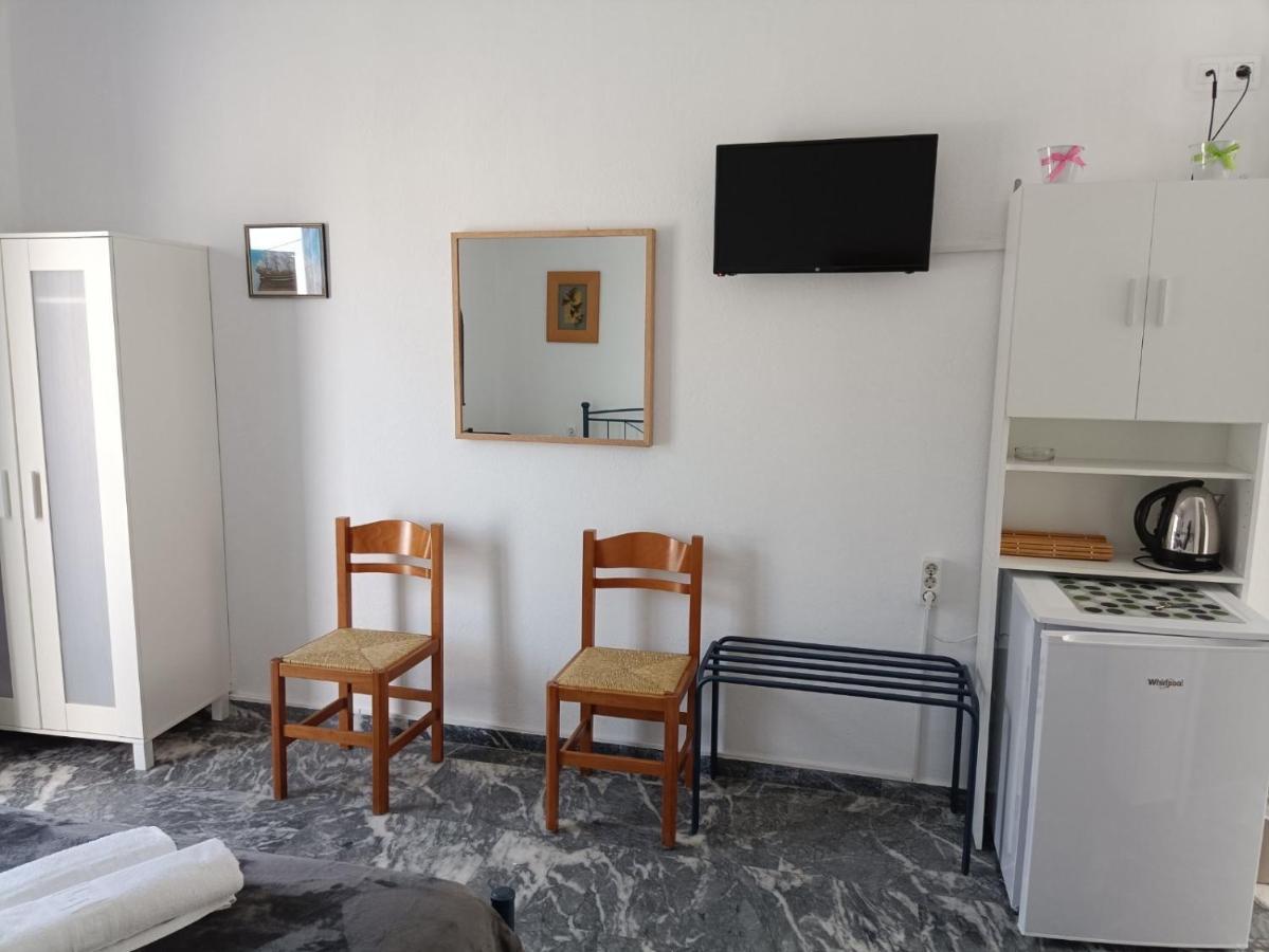 Meropi Rooms Kamares  Exterior foto